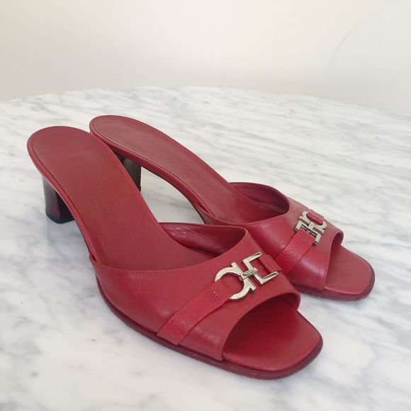 Salvatore ferragamo heels sale Clearance